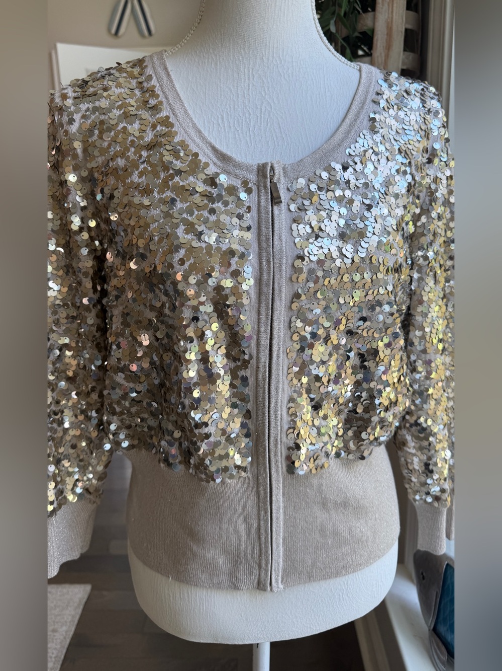 White House Black Sequin Cropped Cardigan Jacket - Beige/Gold
